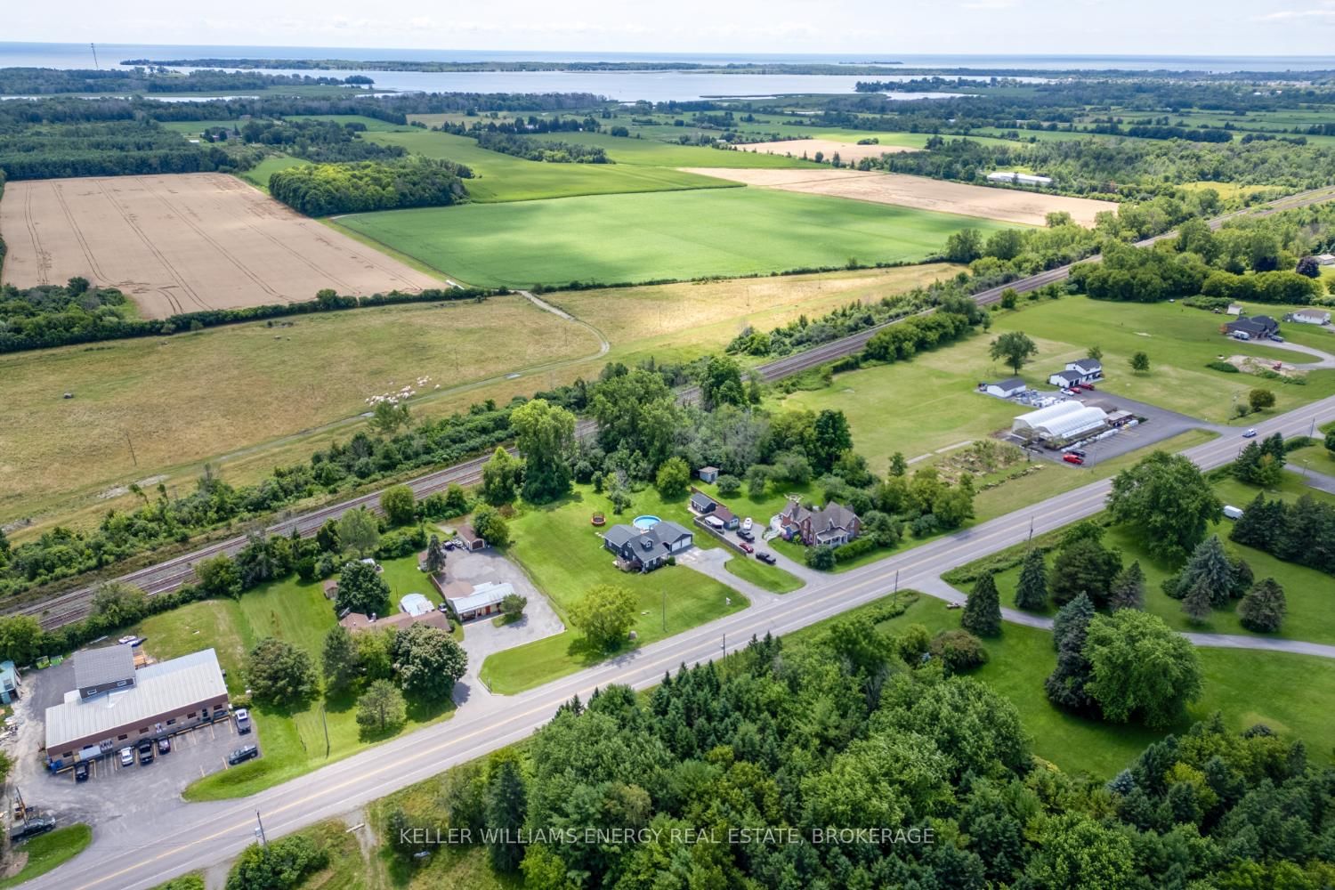 Listing Image 7