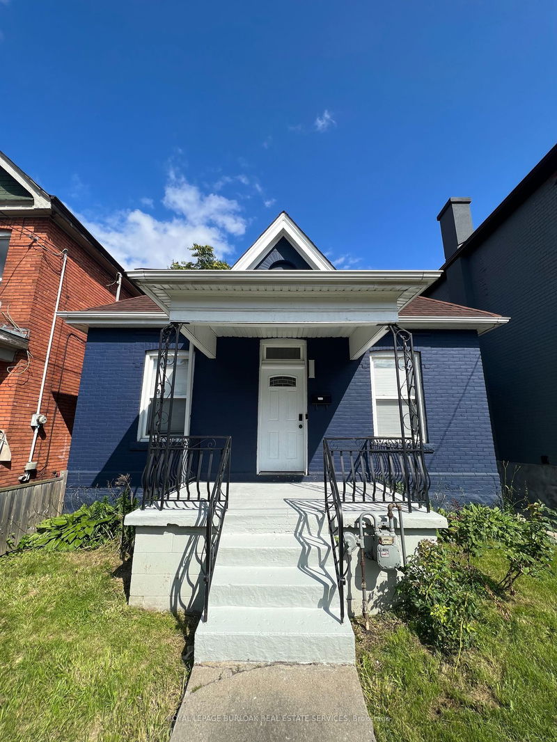 home for lease on 44 Madison Avenue