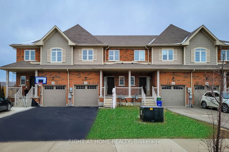 home for lease on 144 Lormont Boulevard