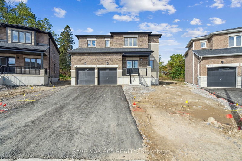 home for sale on 39 Tulip Crescent
