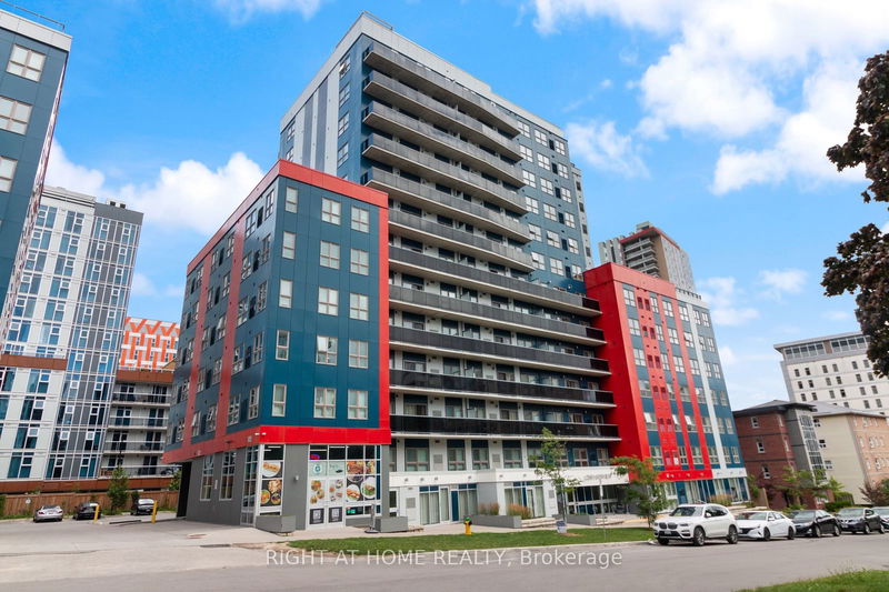  156 - 258A SUNVIEW St  Waterloo, N2L 0H6 | Image 2