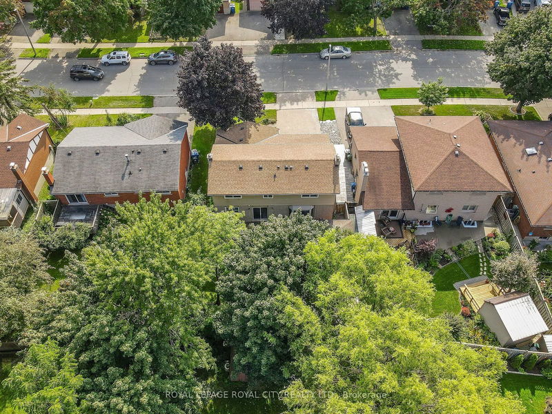 236 Ironwood Rd  Guelph, N1G 3G1 | Image 40