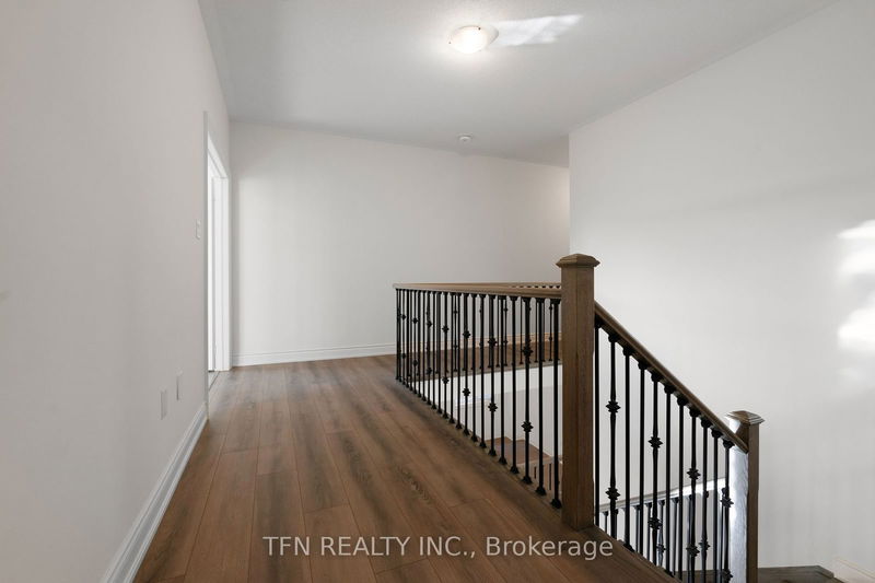 134 Granite Ridge Tr  Hamilton, L0R 2H7 | Image 12