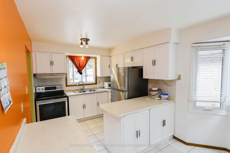 36 Caprice Cres  London, N5V 3M2 | Image 10