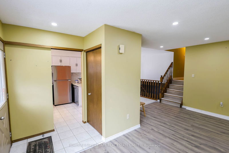 36 Caprice Cres  London, N5V 3M2 | Image 7