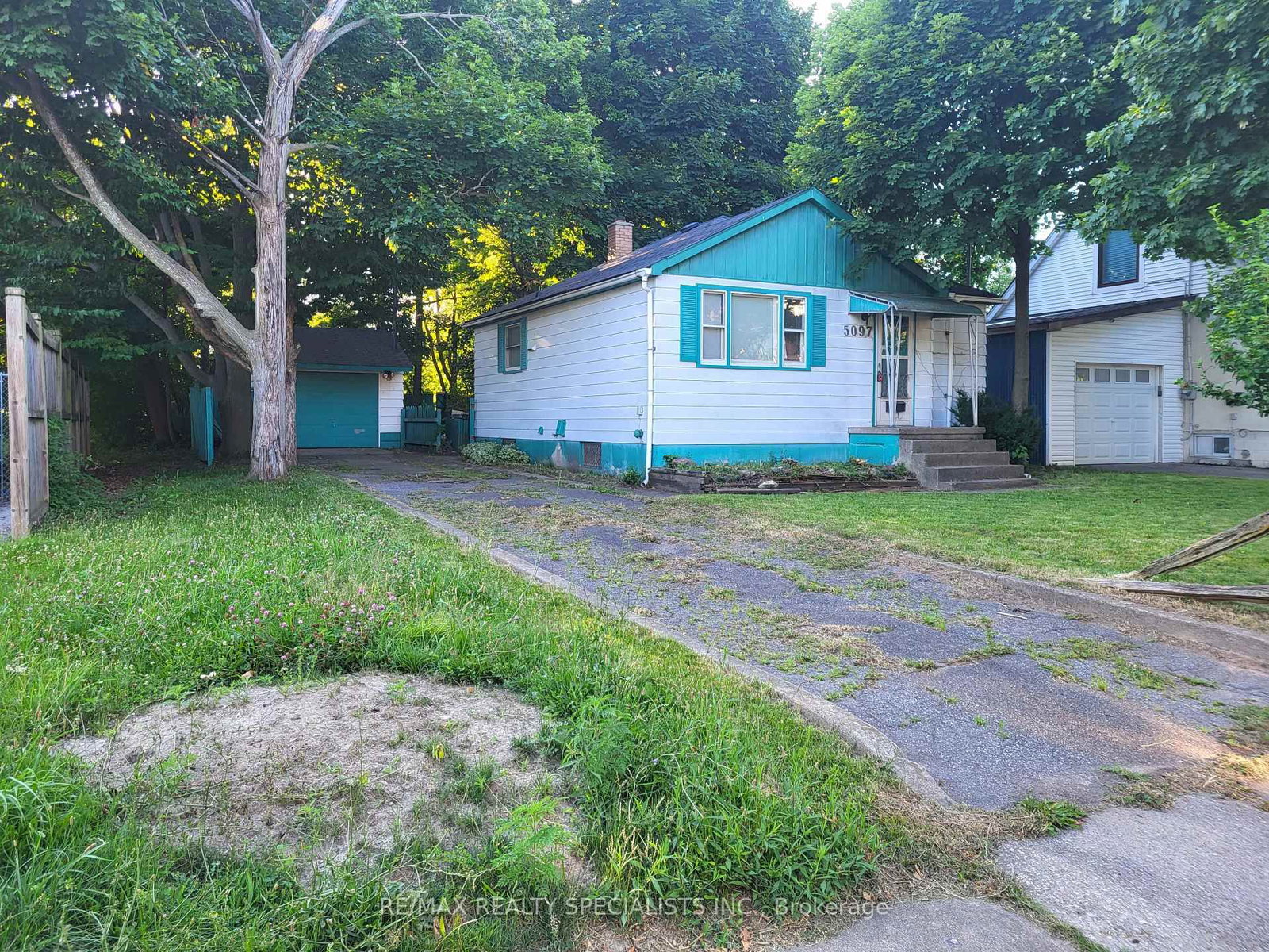 Listing Image 2