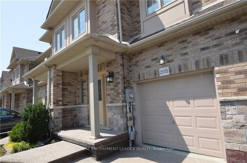 205 Tanglewood Dr, Hamilton, L0R 1C0 | Image 2