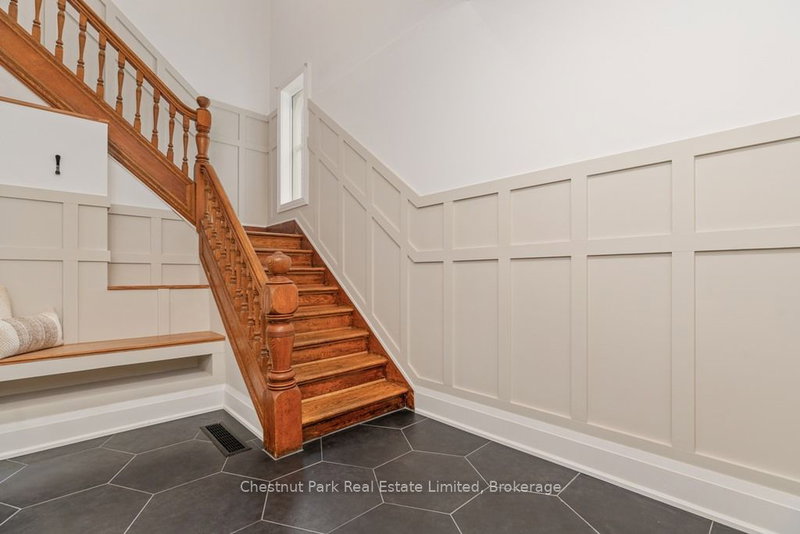 17 West St N, Huntsville, P1H 1X6 | Image 2