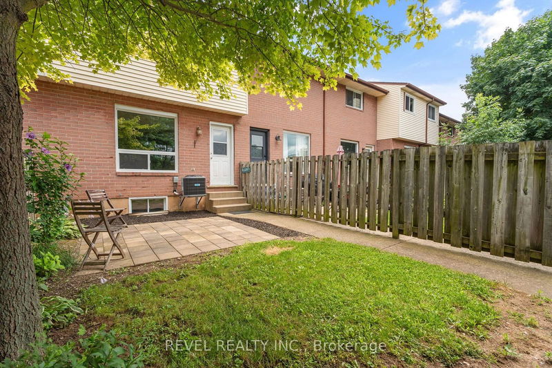  8 - 102 SILVAN Dr  Welland, L3C 6C3 | Image 19