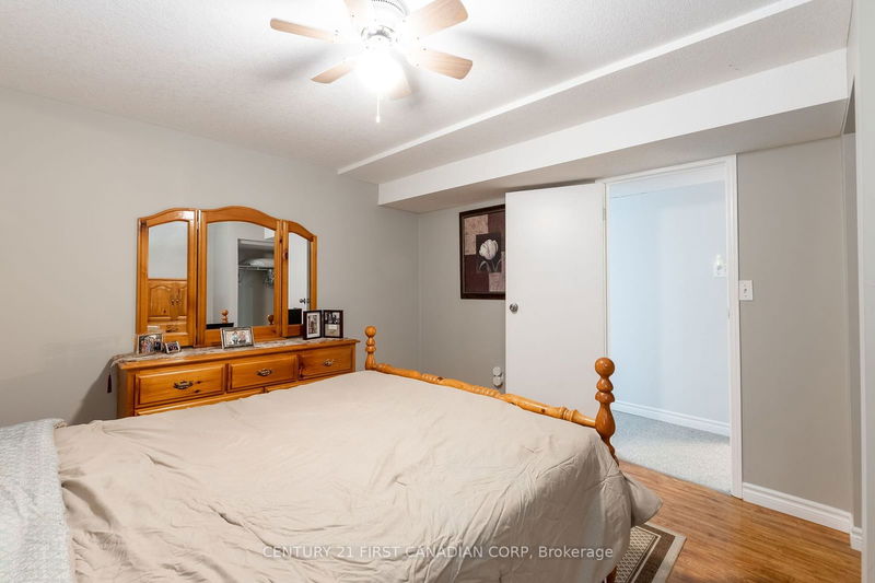 4 Taylor Cres  St. Thomas, N5R 5J4 | Image 27