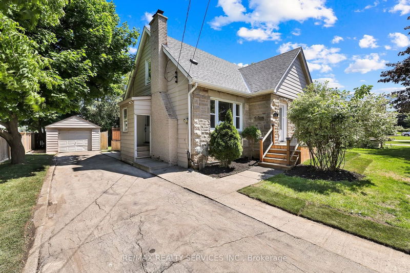 home for lease on Lower-1 Athens Street