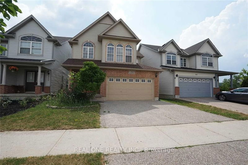 home for lease on 744 Brandenburg Boulevard