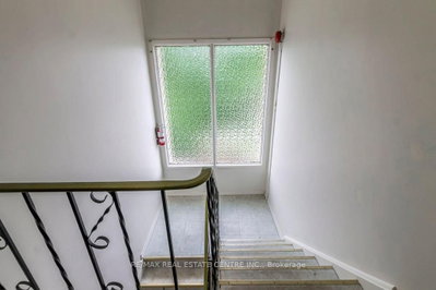 10 Plymouth Court — photo 6