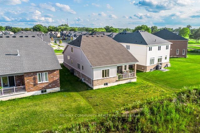 1574 Marina Dr  Fort Erie, L2A 5P2 | Image 26