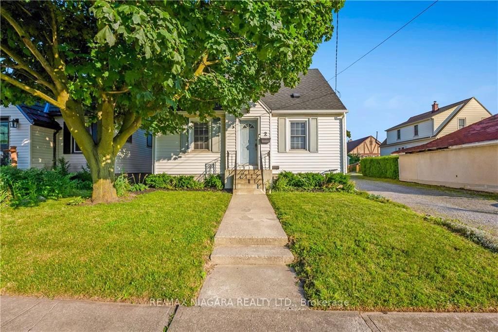 Listing Image 3