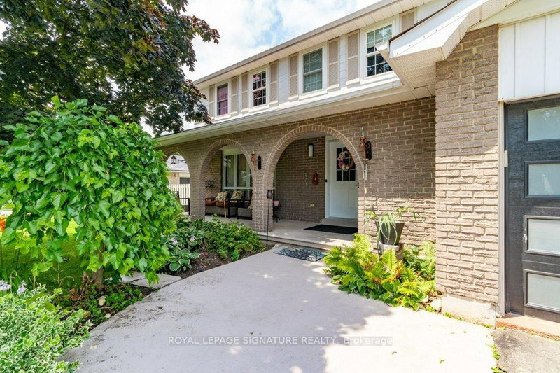 18 Spruyt Ave, East Luther Grand Valley, L9W 5X4 | Image 3