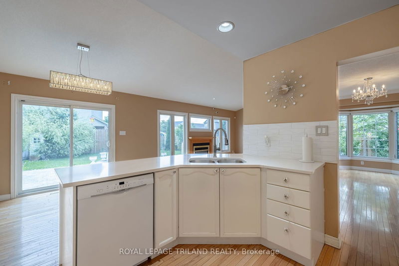 3008 Meadowgate Blvd  London, N6M 1L2 | Image 10