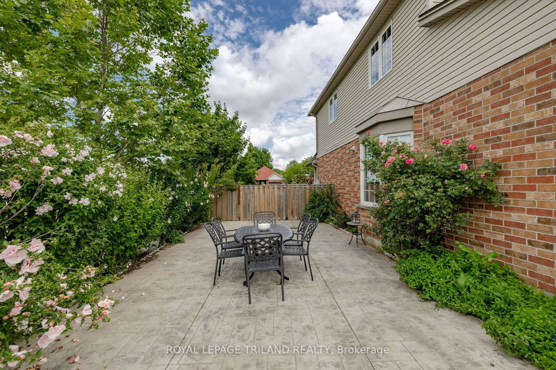 3008 Meadowgate Blvd  London, N6M 1L2 | Image 36