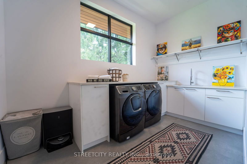 21222 Vanneck Rd  London, N6H 5L2 | Image 24