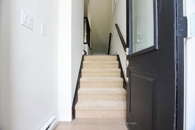 Unit 39 — 590 North Service Road — photo 4