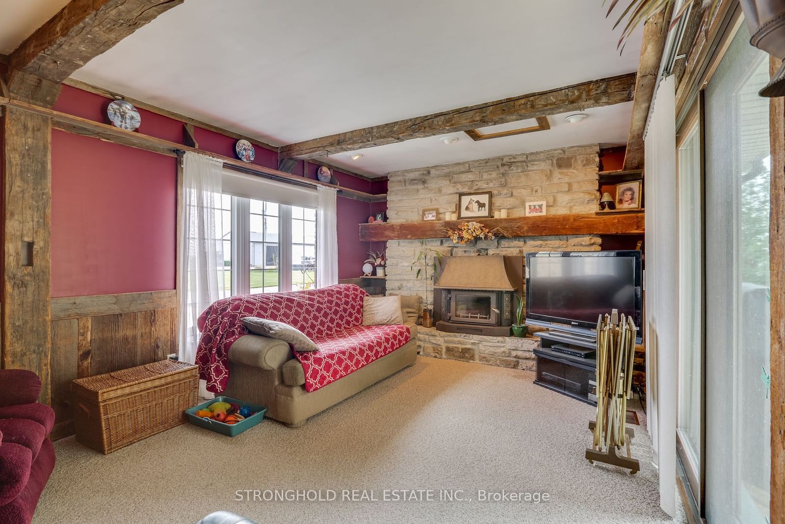 Listing Image 7