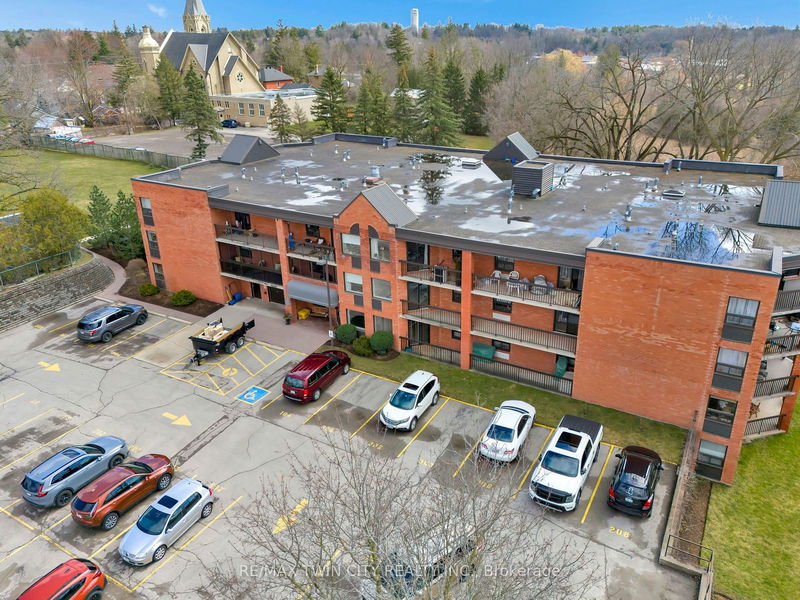 home for lease on 206-35 BUTE Street