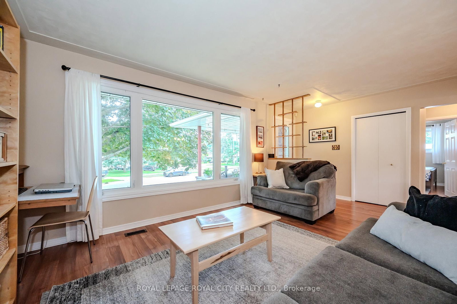 Listing Image 7