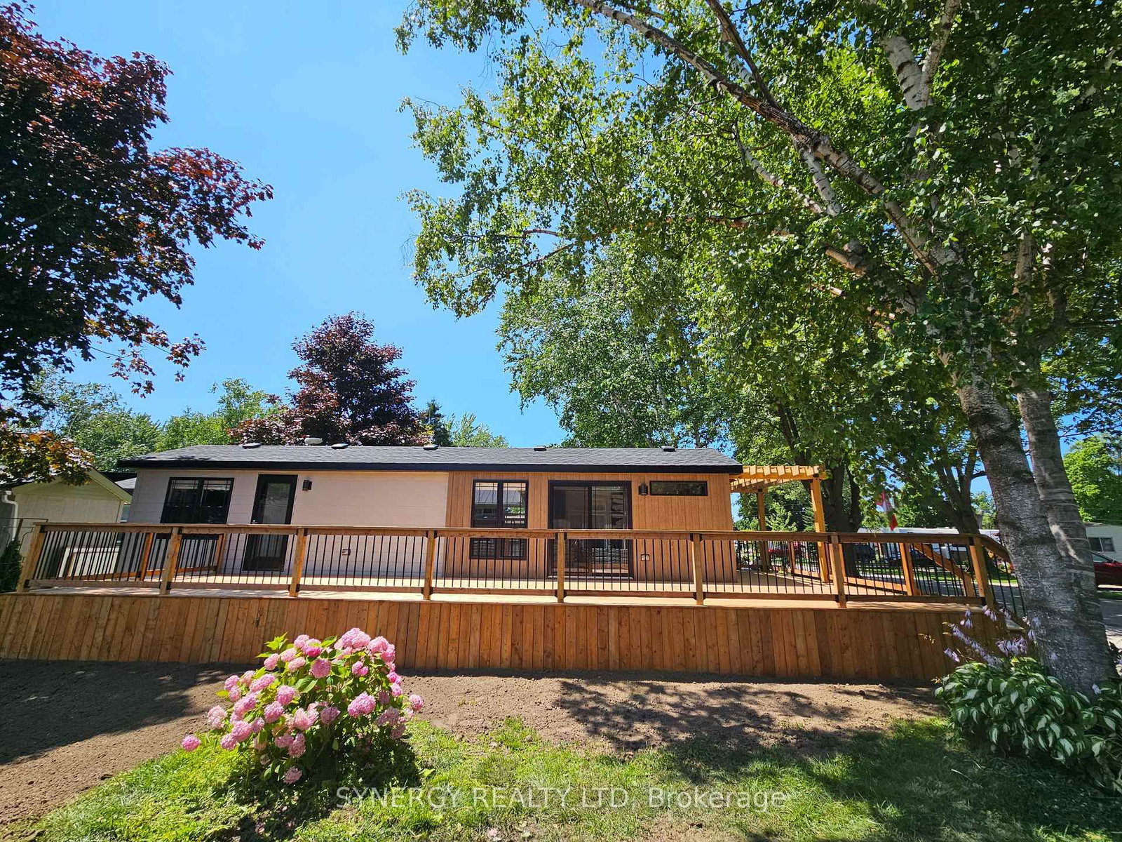 Listing Image 7