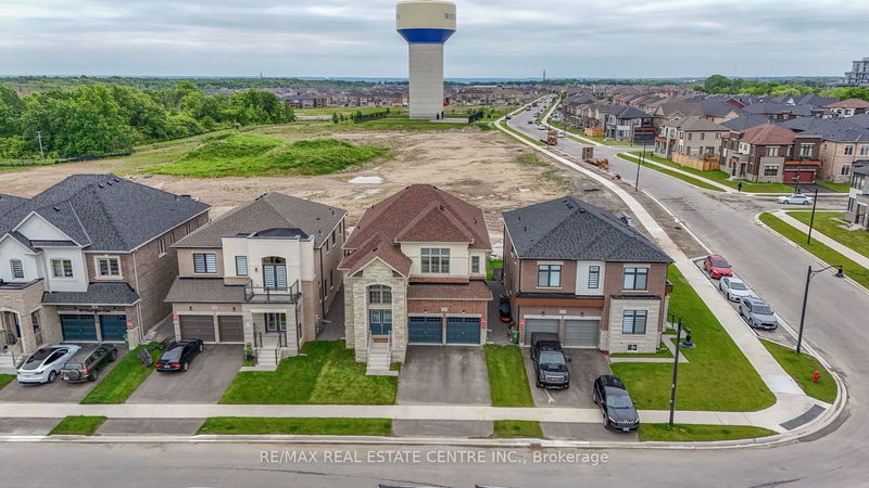 home for sale on 8 Pond View Gate