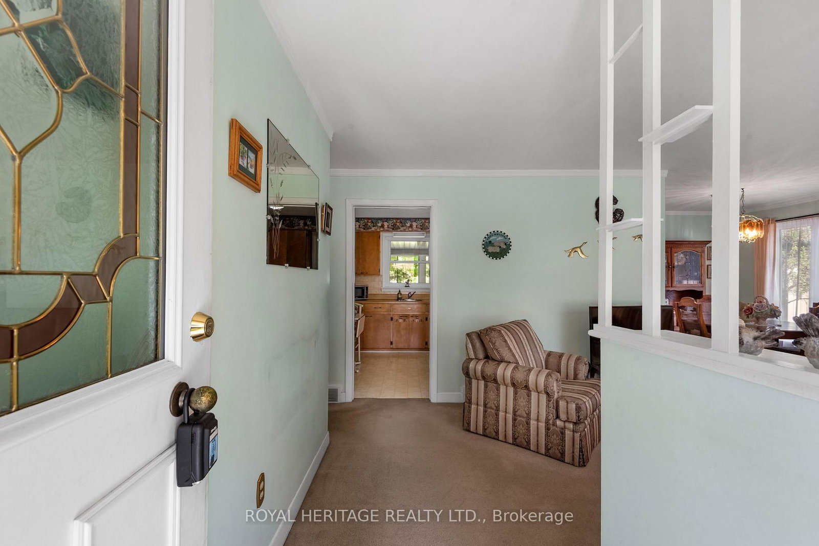 Listing Image 7