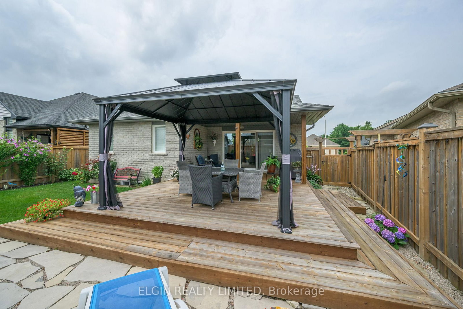 Listing Image 32