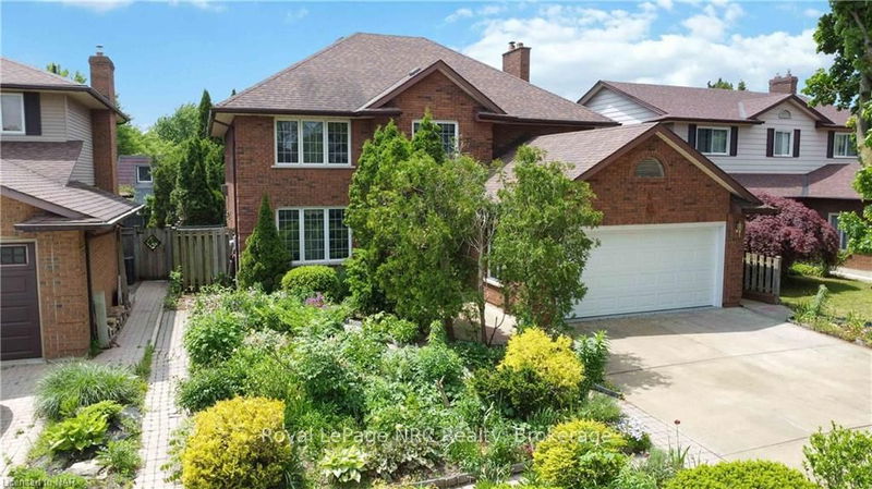 home for sale on 53 Chancery Circle