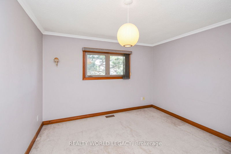 22 Glen Park Crt  Hamilton, L8K 6N6 | Image 24