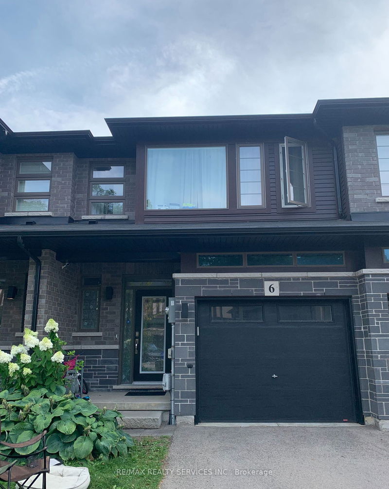 home for lease on 6 Shay Lane
