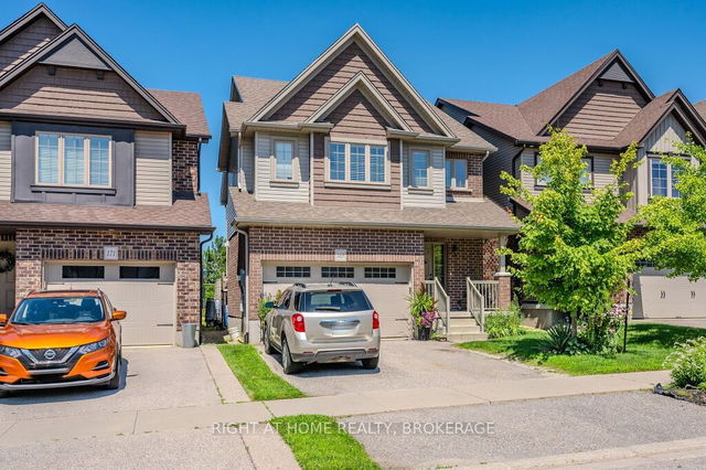 169 Couling Crescent