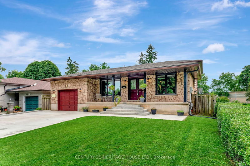 home for sale on 134 Pusey Boulevard