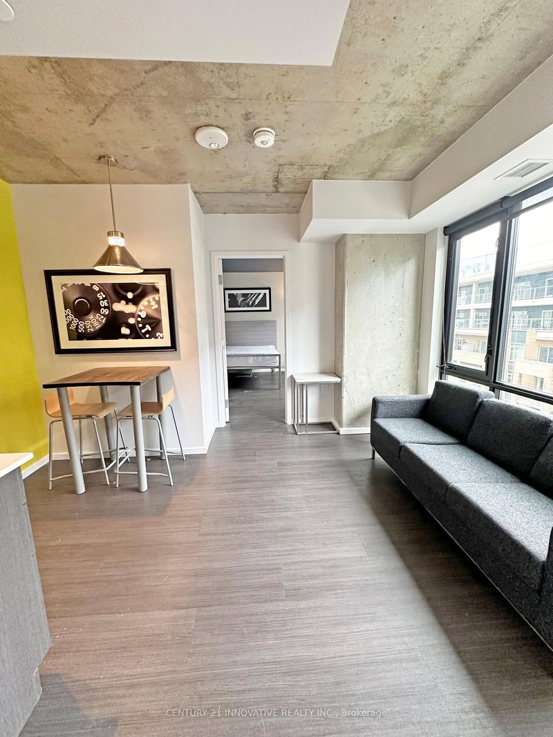 1517 - 105 Champagne Ave S, Ottawa, K1S 4P3 | Image 3