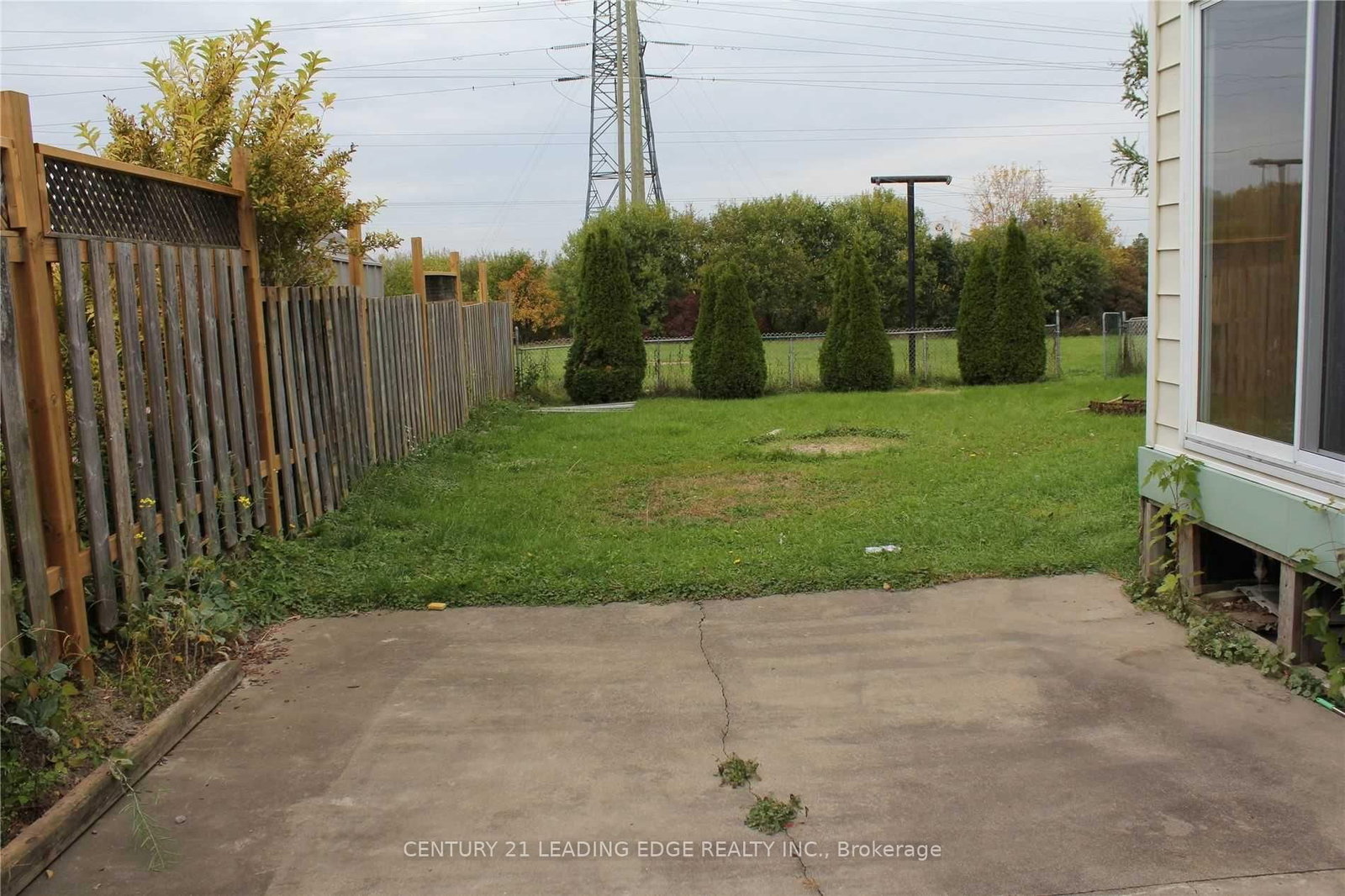 Listing Image 7