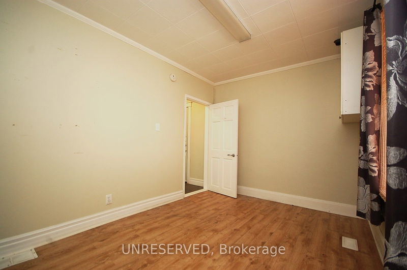 1405 King St E Cambridge, N3H 3R3 | Image 16