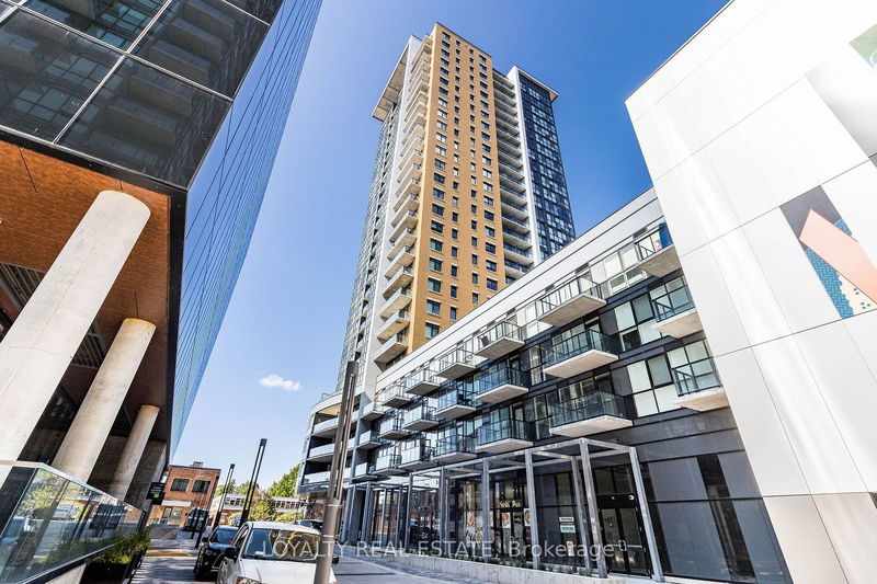 home for lease on 303-108 Garment Street