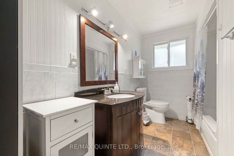 44 Van Alstine Dr  Quinte West, K8V 6K8 | Image 10