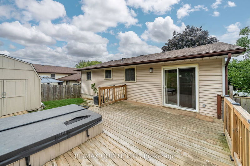 44 Van Alstine Dr  Quinte West, K8V 6K8 | Image 24