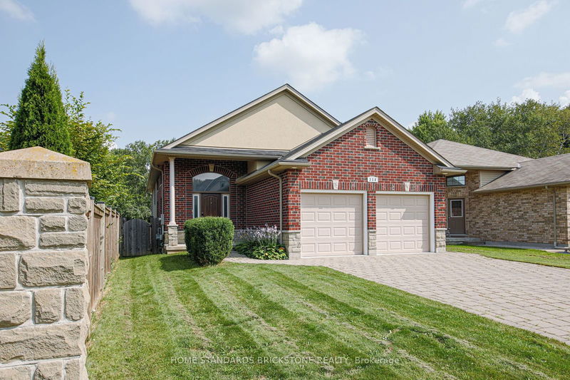 home for sale on 334 Killarney Road