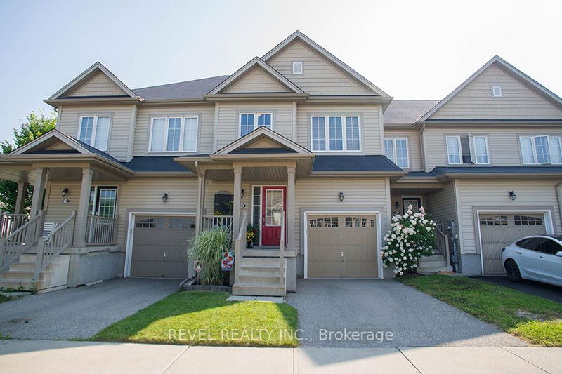 home for sale on 81 Bisset Avenue