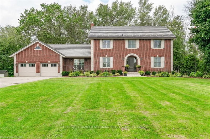home for sale on 4648 10 Sideroad N