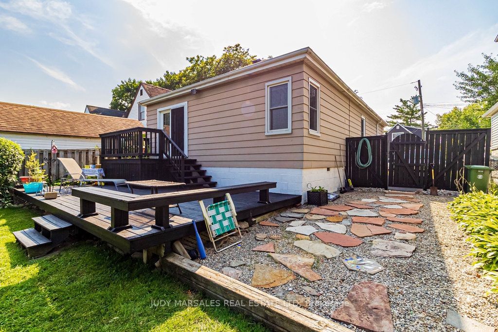 Listing Image 23
