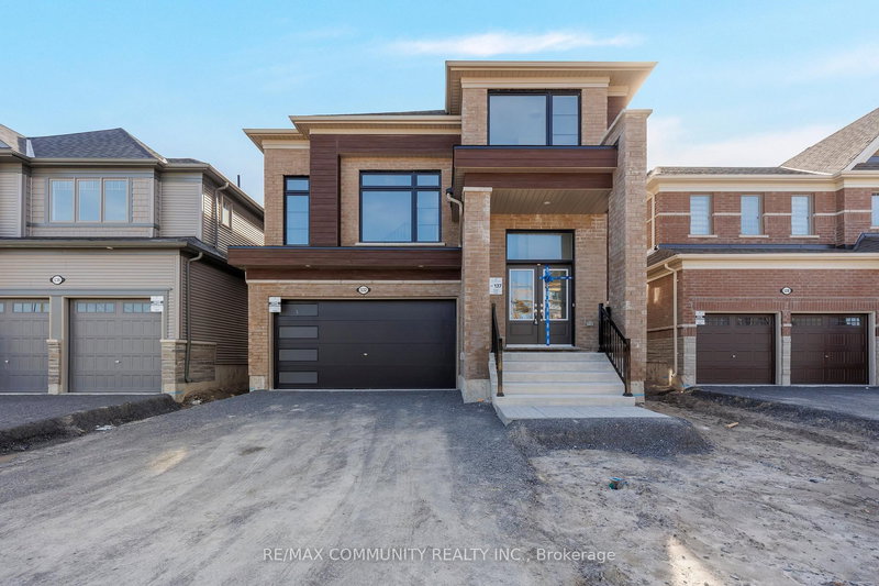 532 Hornbeck St, Cobourg, K9A 4A1 | Image 2