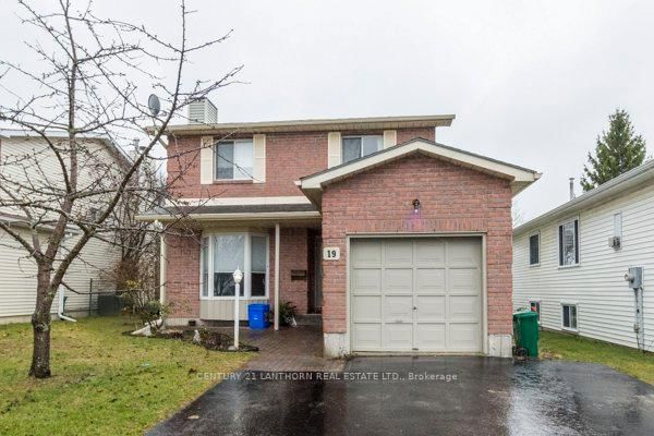 Building at 19 Bogart Crescent, Belleville, Belleville Ward