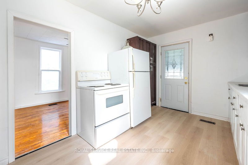 226 Wellington Main St  Prince Edward County, K0K 1G0 | Image 17