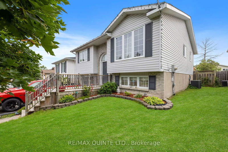 home for sale on 7 Faraday Gdns